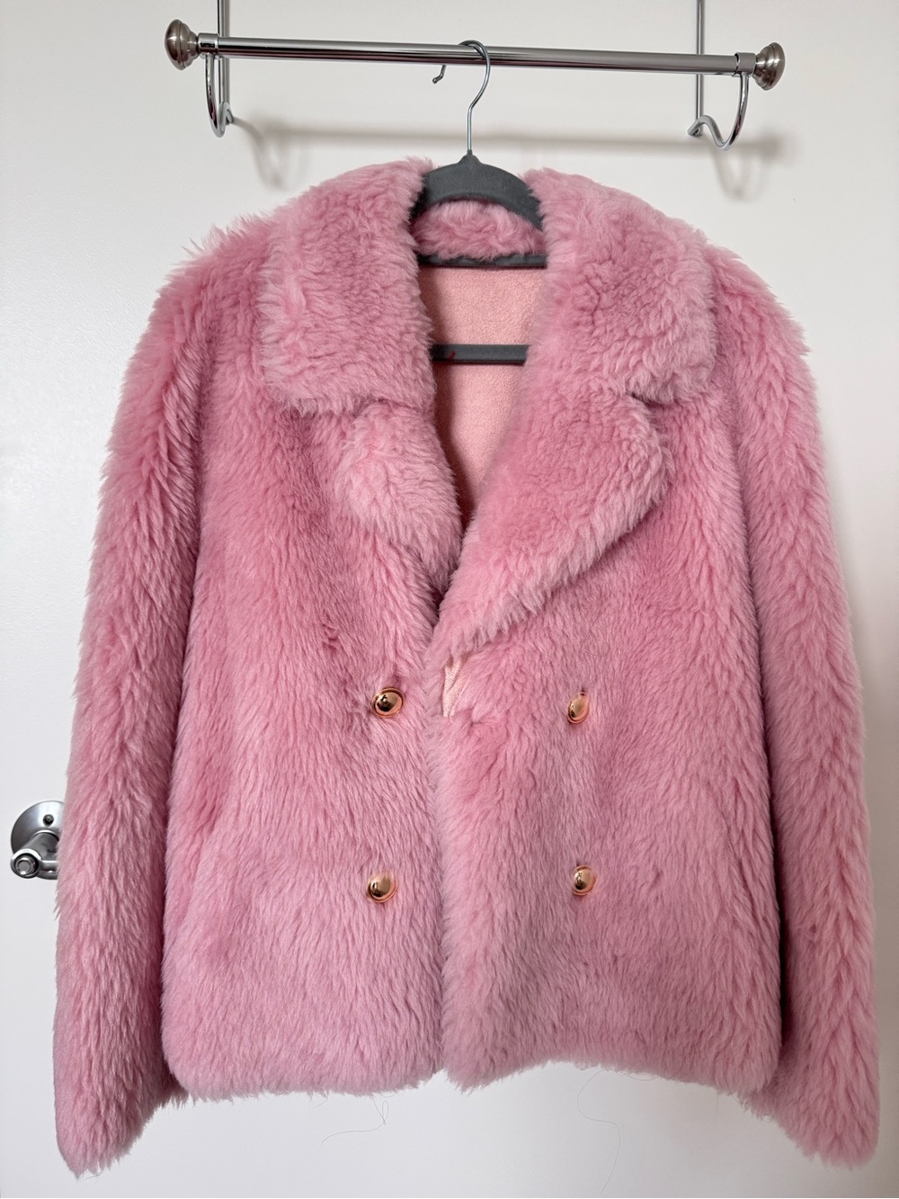soft pink 100% wool teddy coat oversized style size S-M